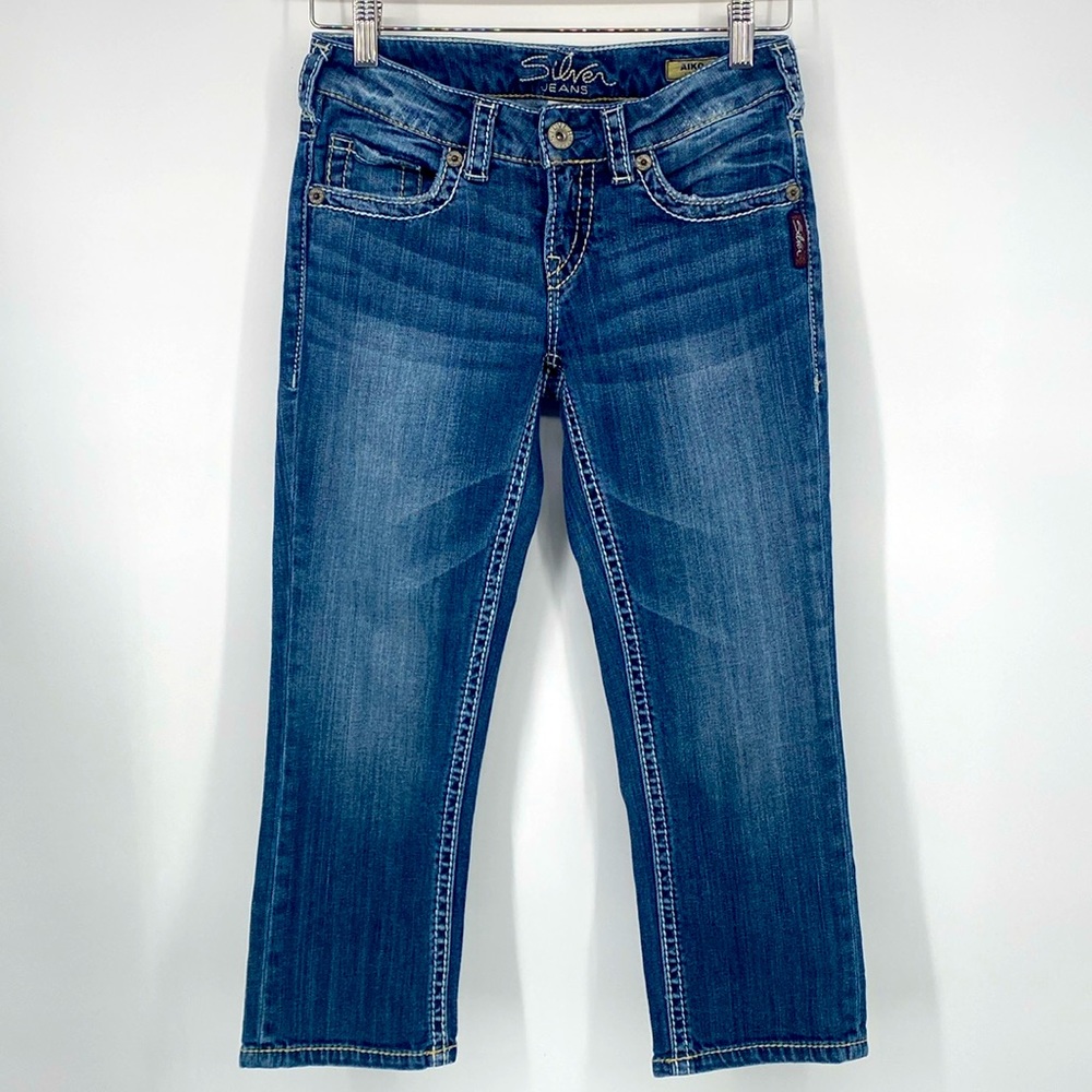 Silver Jeans Thick Stitch Aiko Capri Pants Medium Wash‎